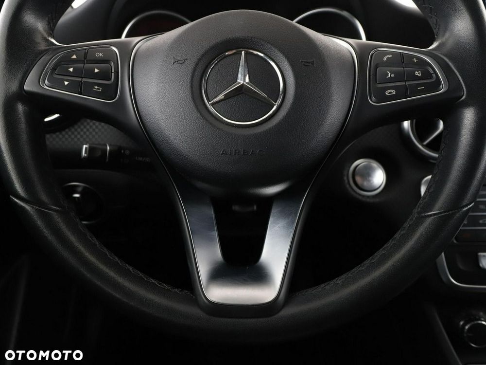 Mercedes-Benz Klasa A 200 (BlueEFFICIENCY) Urban - 22