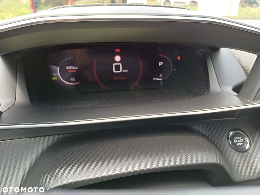 Peugeot 208 - 29