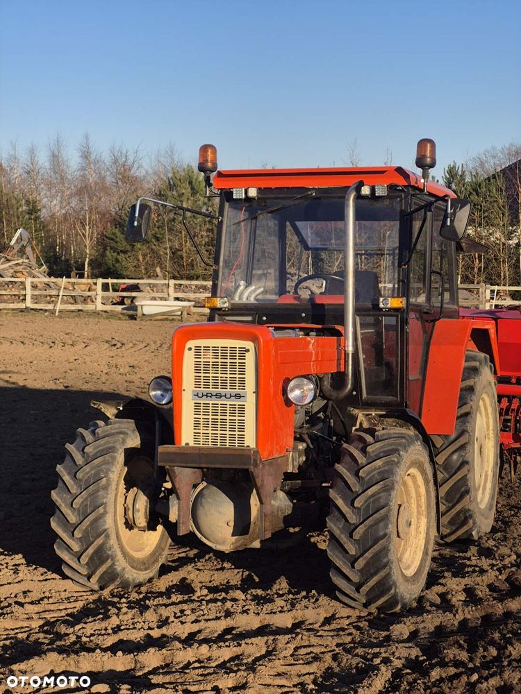 POLSKI Przedni napęd URSUS C4011 C355 C360 C360 3p C362 - 4