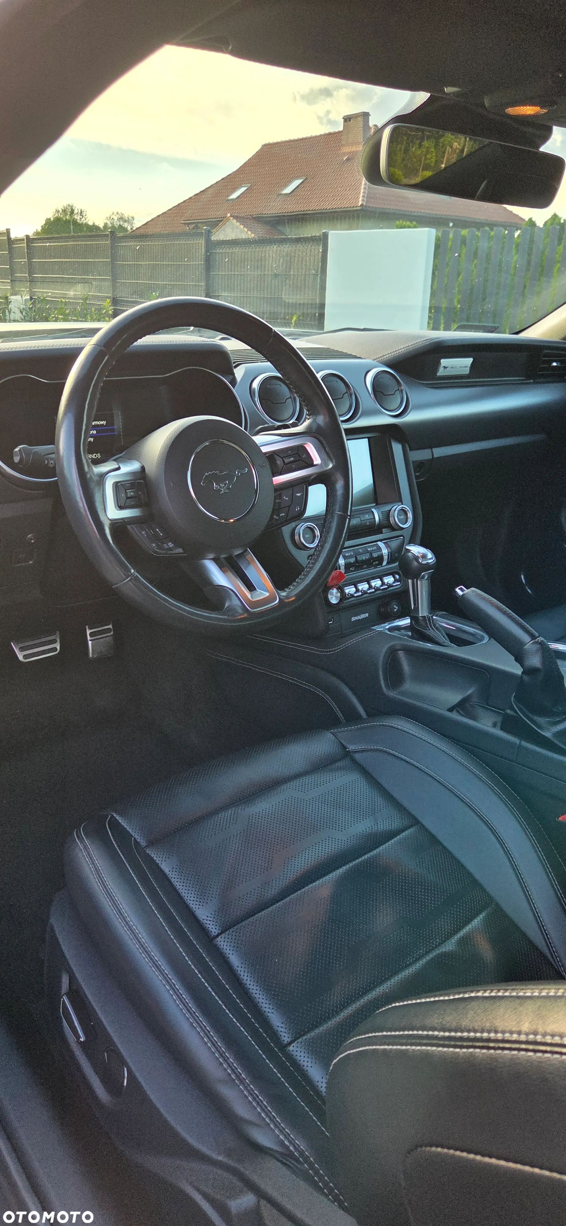 Ford Mustang 5.0 V8 GT - 21