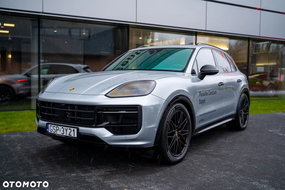 Porsche Cayenne - 3