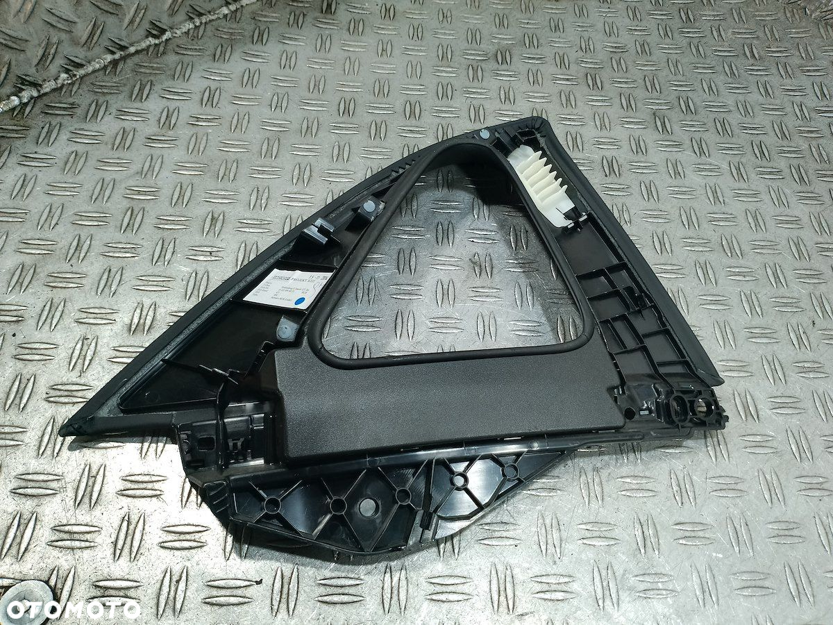 OSŁONA TAPICEROWANA PRAWY TYŁ MAYBACH X222 A2226905825    A2226906025 - 3