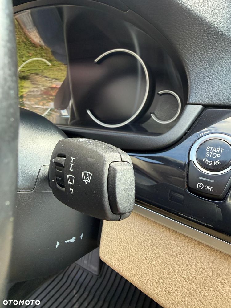 BMW Seria 5 520d xDrive - 30