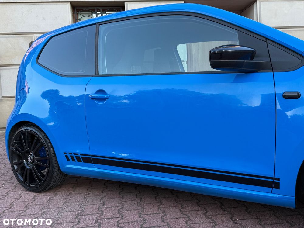 Volkswagen up! - 5