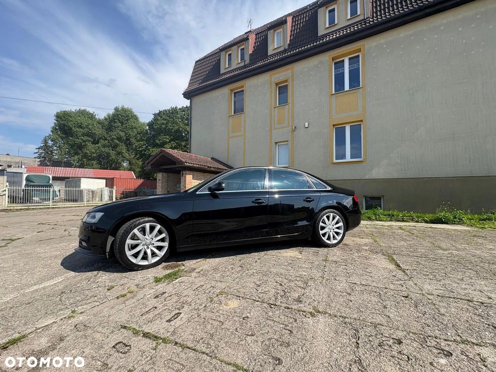 Audi A4 Limousine - 2