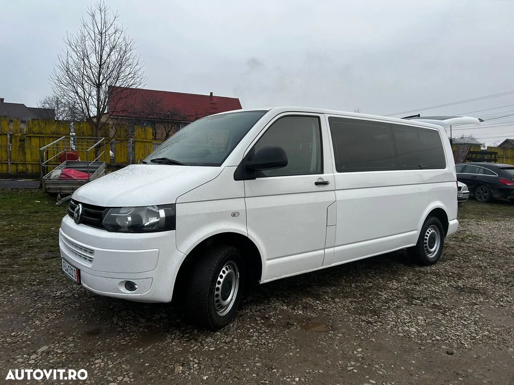 Volkswagen Transporter - 1