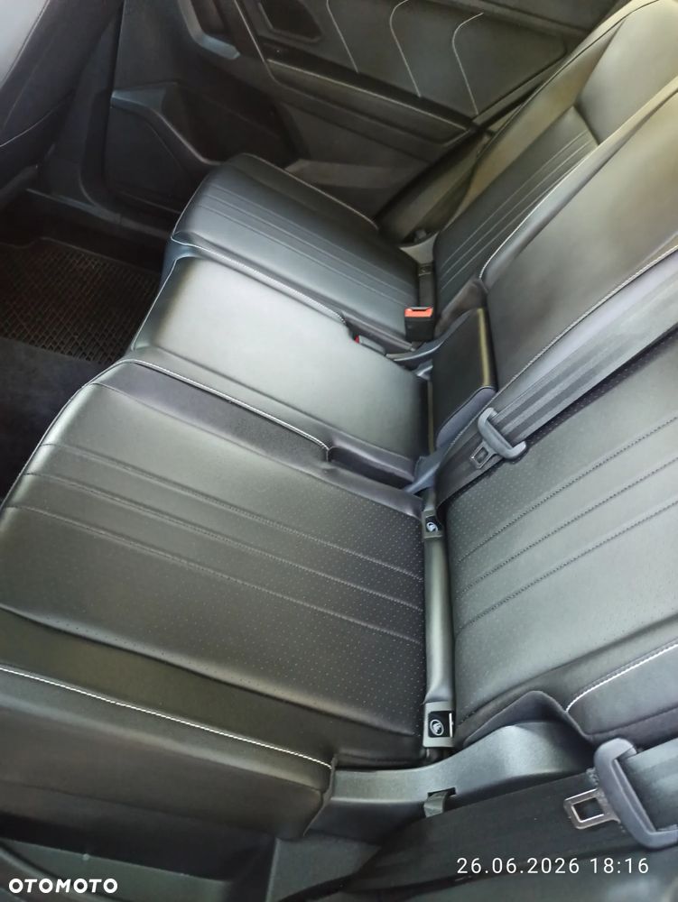 Volkswagen Tiguan Allspace - 11