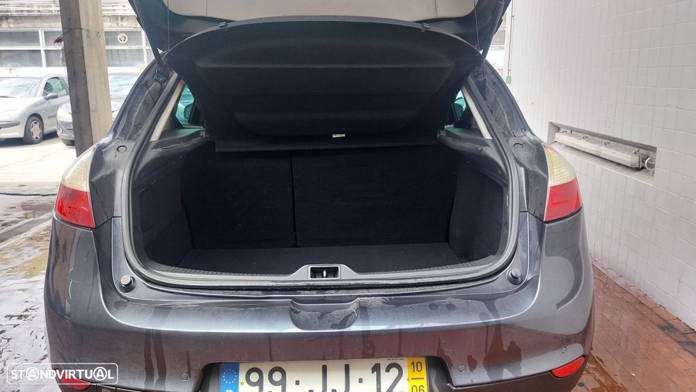 Renault Mégane 1.5 dCi Dynamique - 17