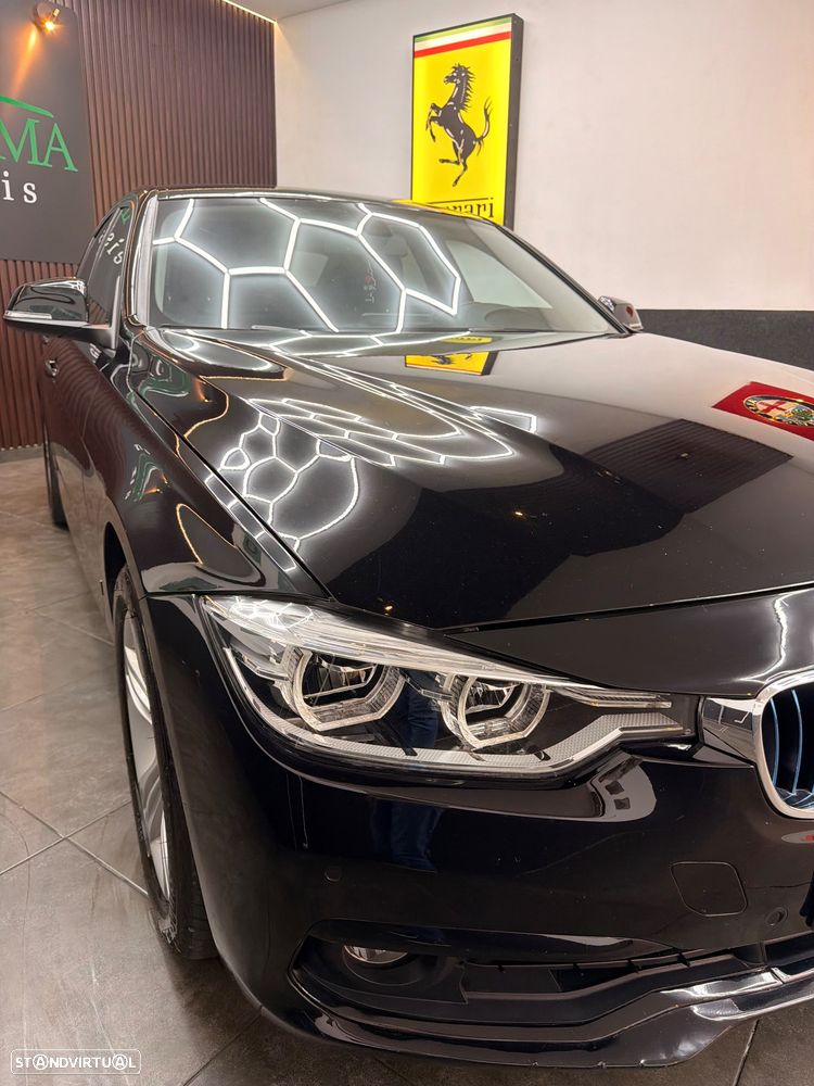 BMW 330 e iPerformance Line Luxury - 10