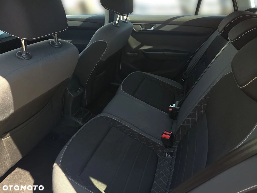Skoda Fabia 1.0 TSI Ambition - 12