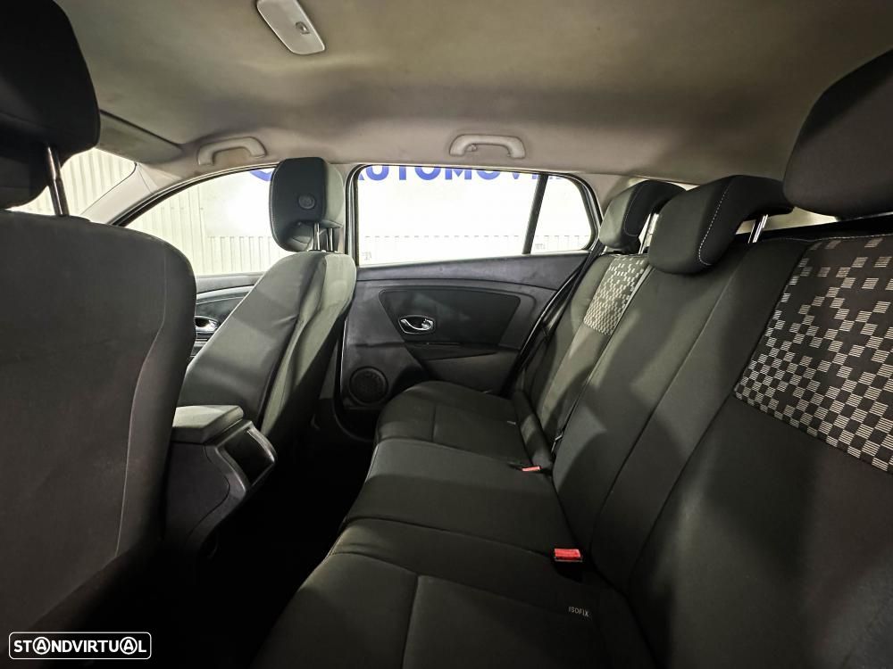 Renault Mégane 1.5 dCi Dynamique CO2 Champion - 10