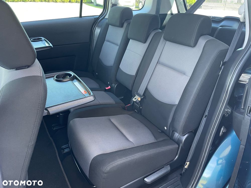 Mazda 5 - 20