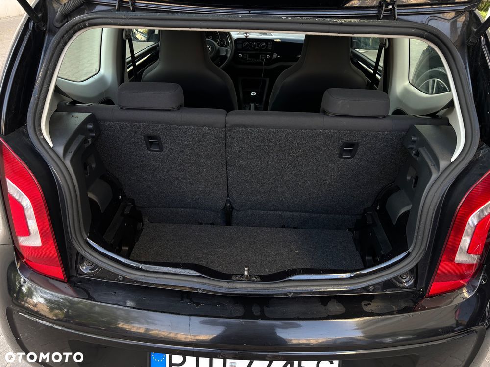 Volkswagen up! Standard - 10