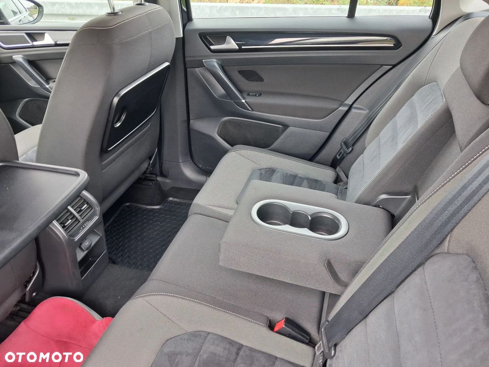 Volkswagen Golf Sportsvan SV 1.6 TDI BMT Highline - 20
