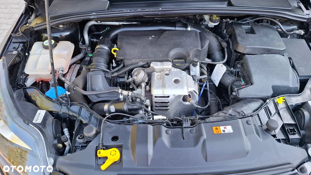 Ford Focus 1.0 EcoBoost Trend - 21