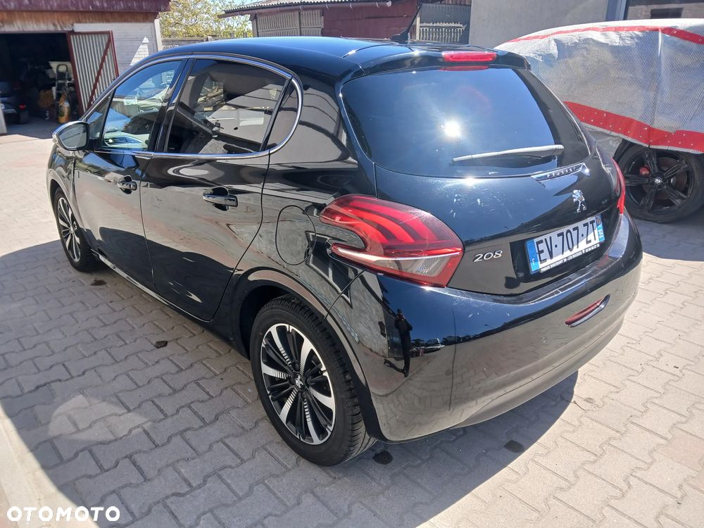 Peugeot 208 BlueHDi 100 Allure Pack - 5