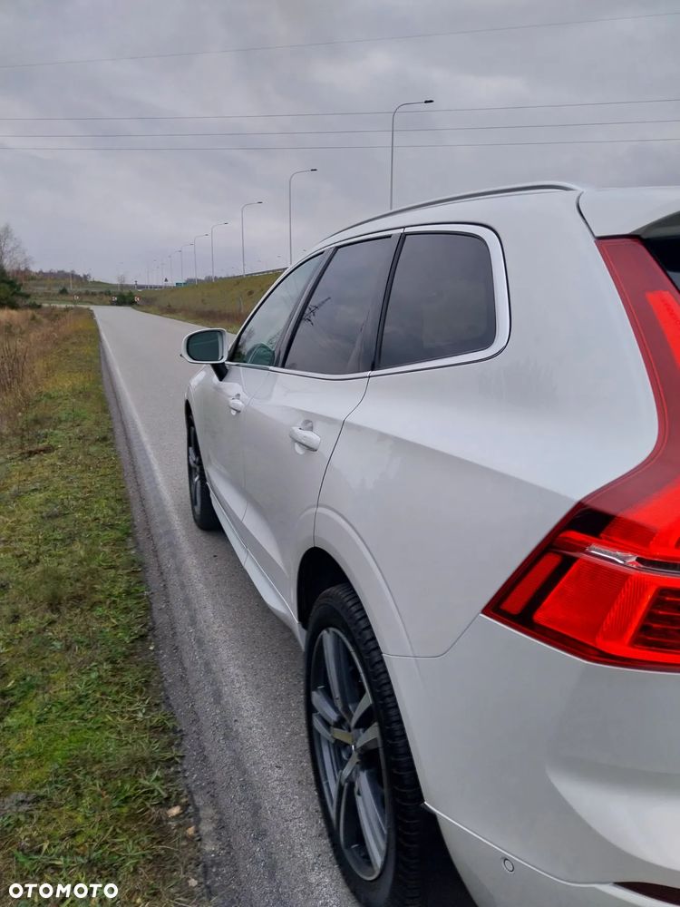 Volvo XC 60 T6 AWD Geartronic Momentum - 14