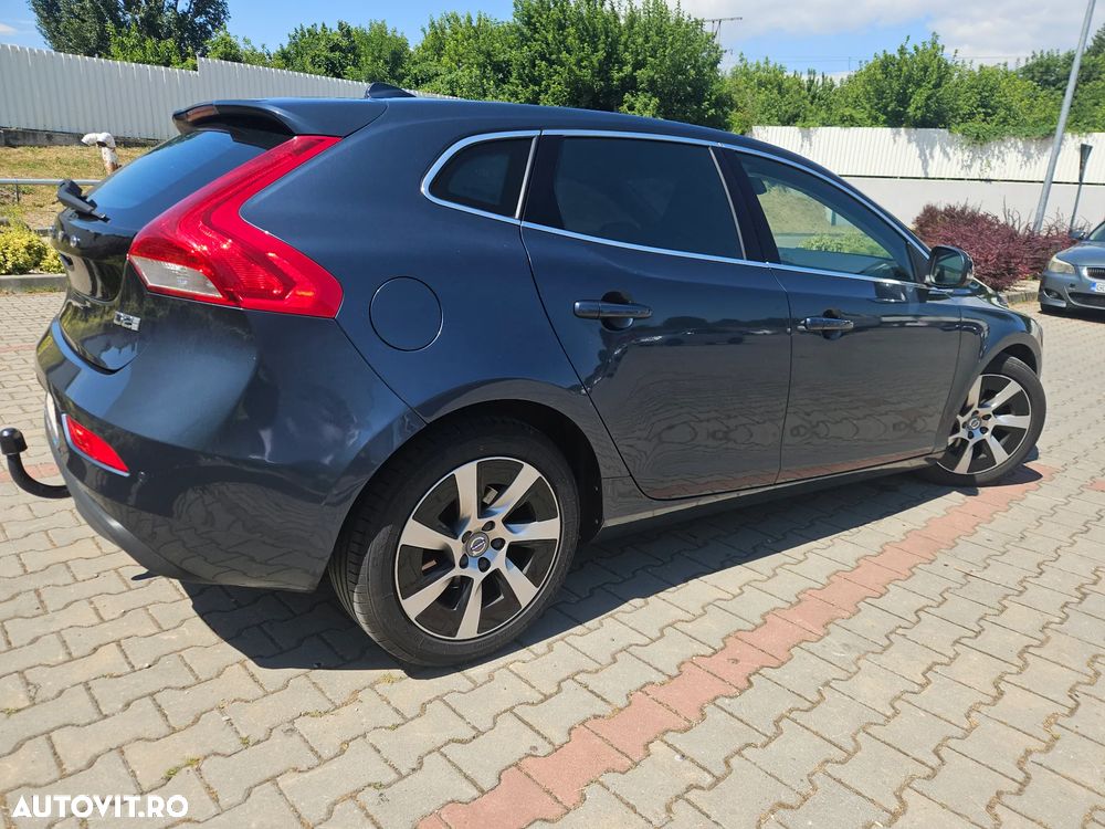 Volvo V40 D2 Inscription - 6