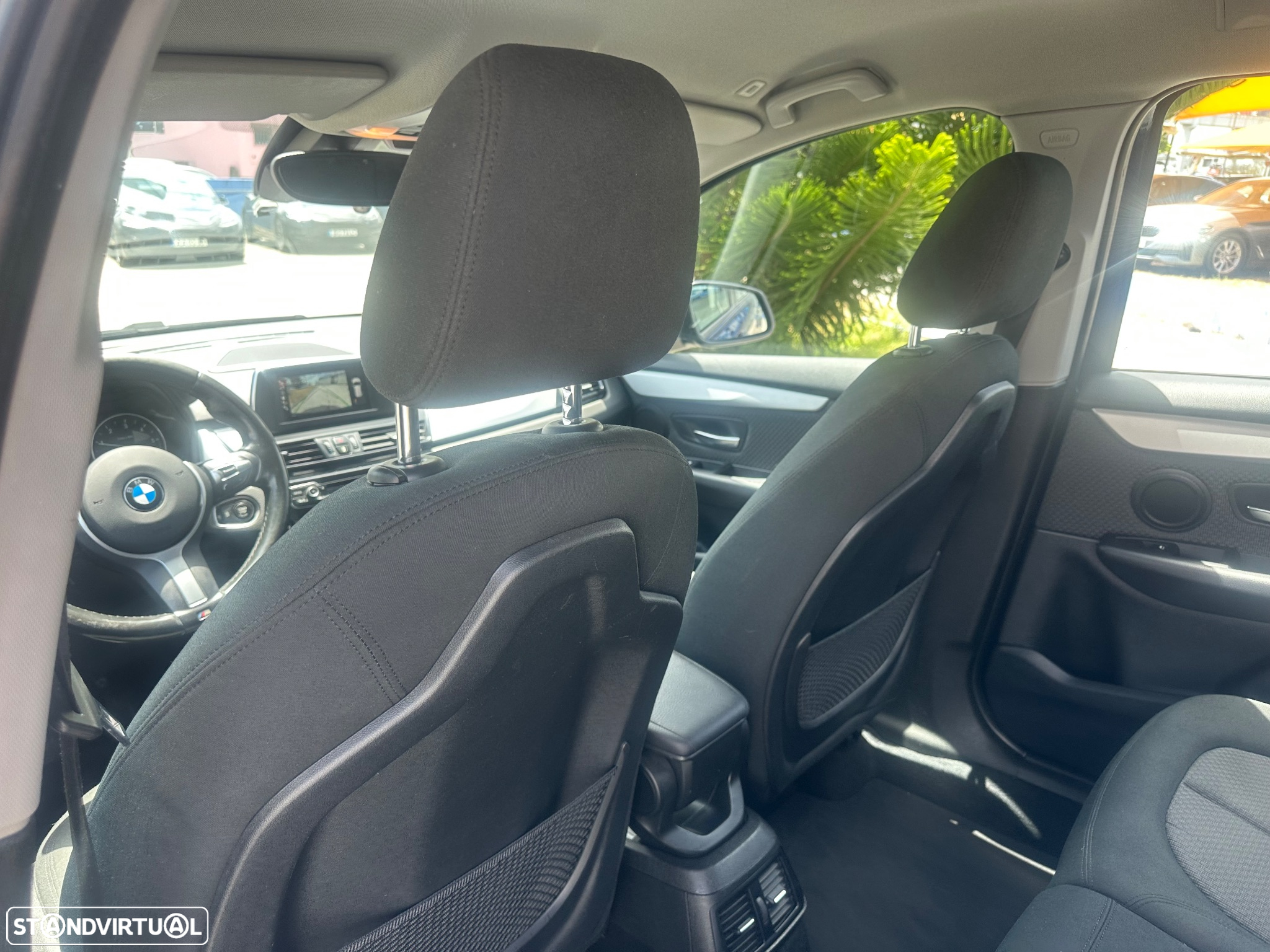 BMW 216 Gran Tourer d - 48