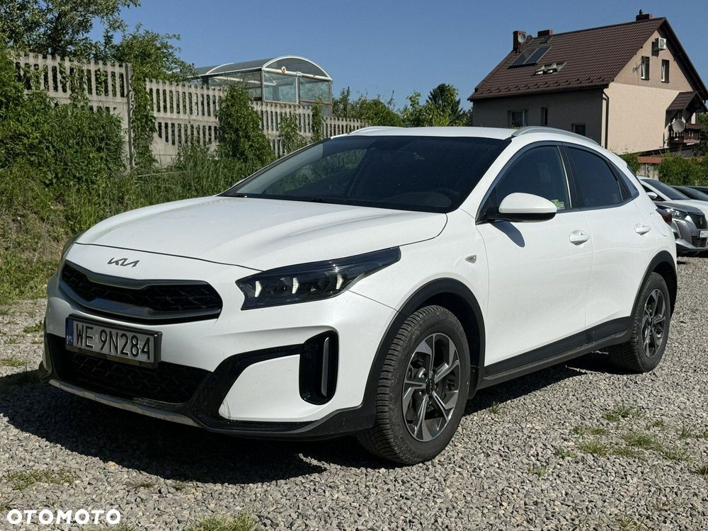 Kia XCeed 1.5 T-GDI M DCT - 2