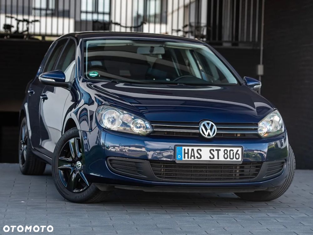 Volkswagen Golf - 2