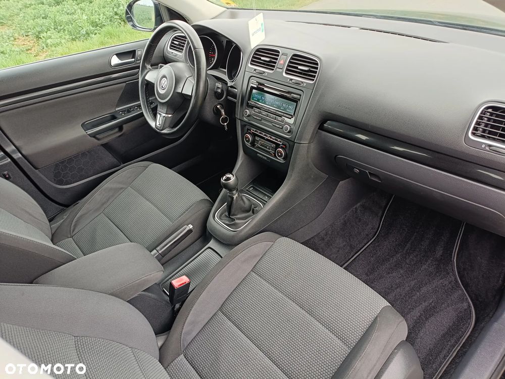 Volkswagen Golf 1.6 TDI DPF Comfortline - 4