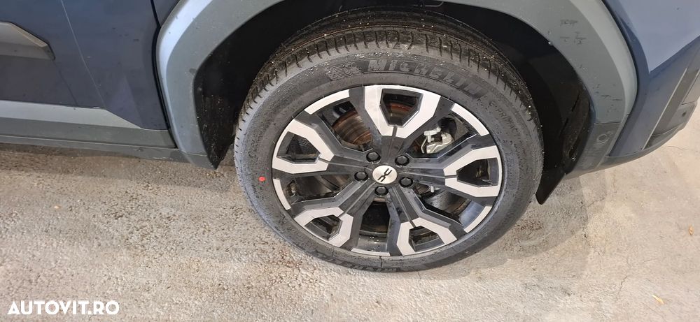 Dacia Bigster HEV 155 Extreme - 23