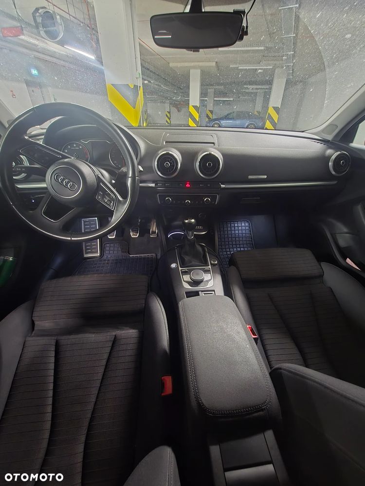 Audi A3 - 8