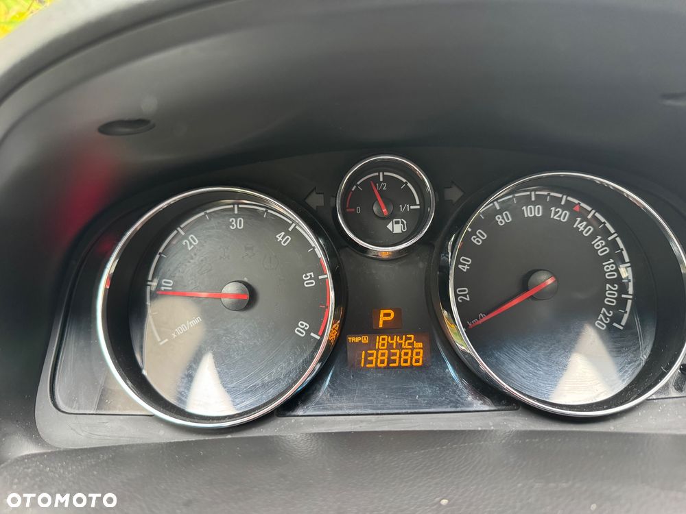 Opel Antara 2.2 CDTI Cosmo - 12
