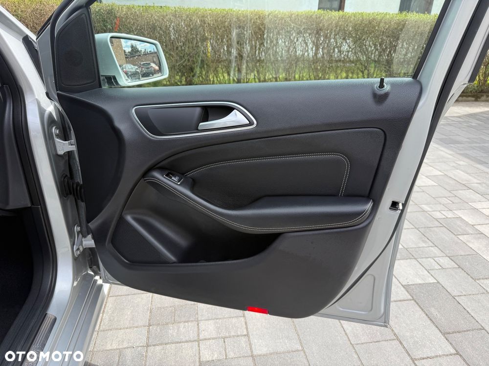 Mercedes-Benz Klasa B 180 CDI BlueEFFICIENCY Edition 1 - 30