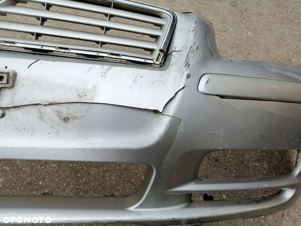 Toyota AVENSIS T25 zderzak przód przedni - 5