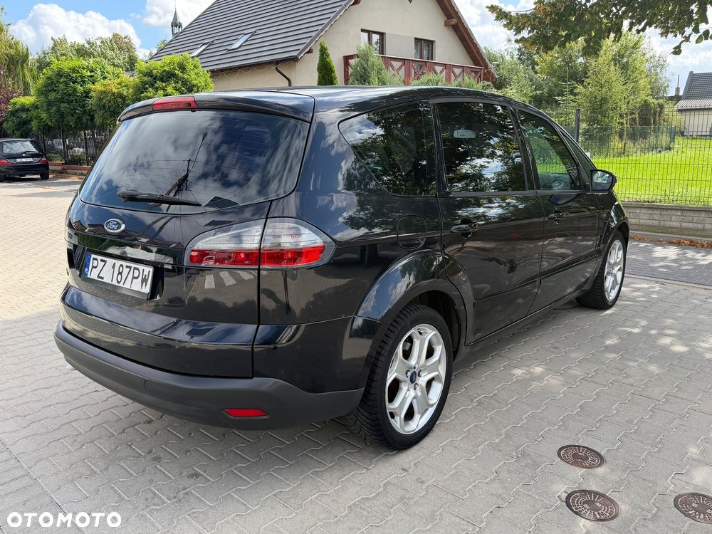 Ford S-Max 2.0 TDCi Titanium - 4