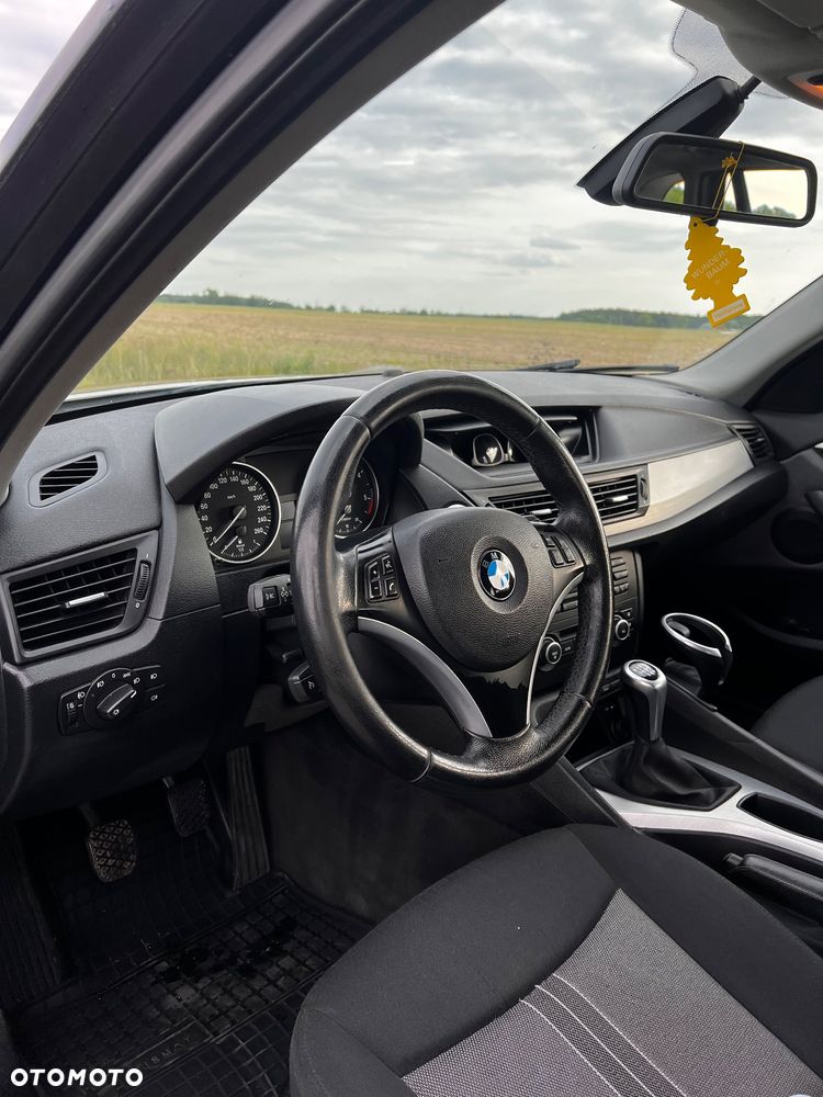 BMW X1 xDrive18d - 4