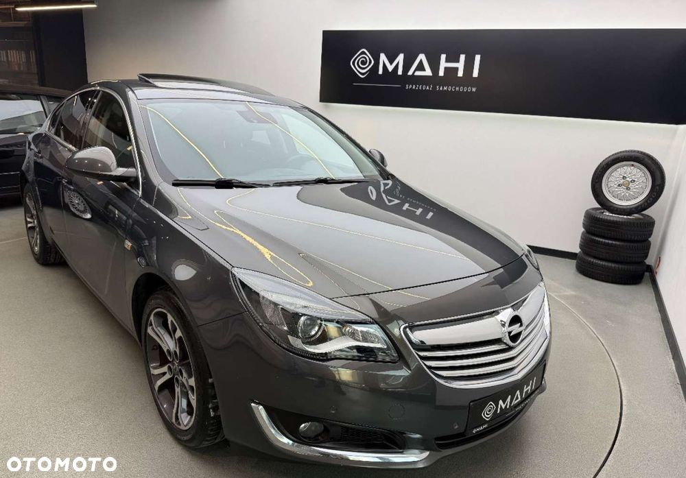 Opel Insignia 1.6 SIDI Turbo ecoFLEX Start/Stop Innovation - 2