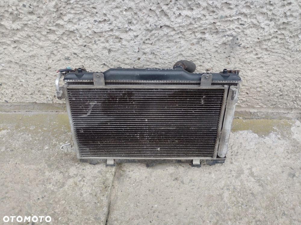 CHŁODNICA WODY 1.6 16V SUZUKI SX4 FIAT SEDICI - 1