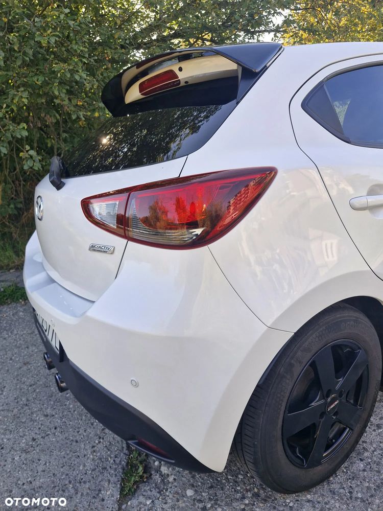 Mazda 2 - 4