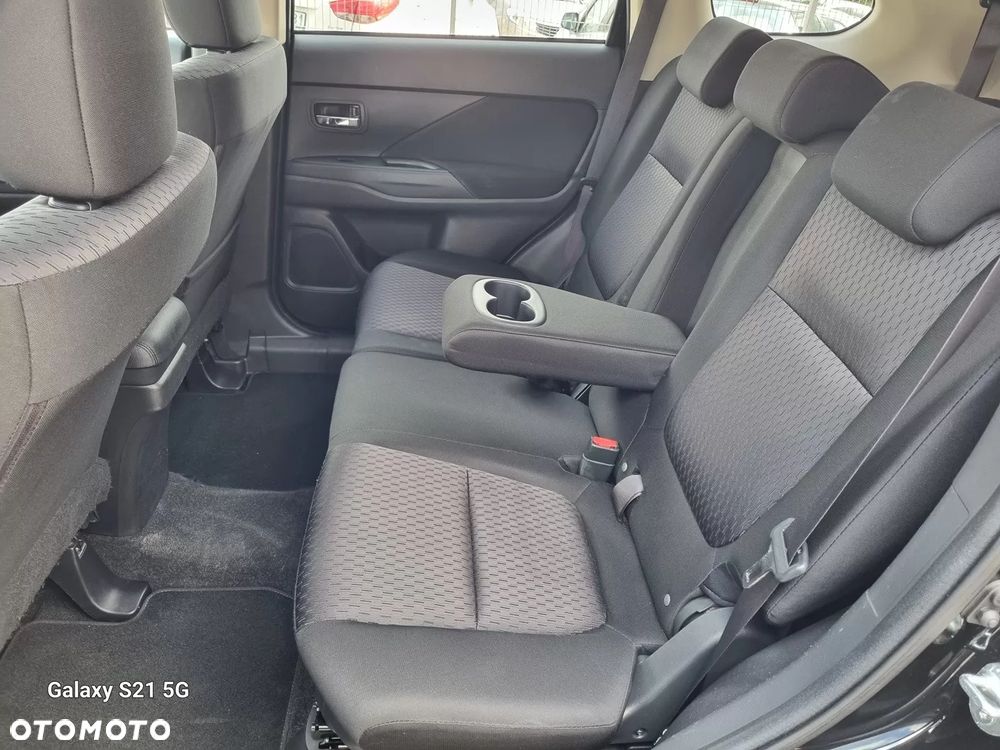 Mitsubishi Outlander 2.0 2WD CVT Edition - 11