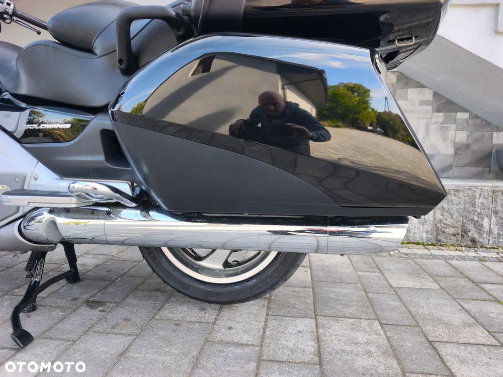 Honda GL - 33