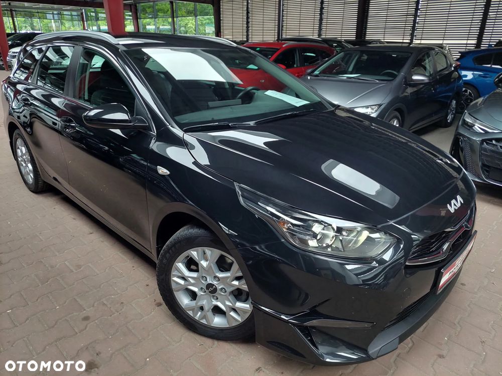 Kia Ceed 1.5 T-GDI M - 36