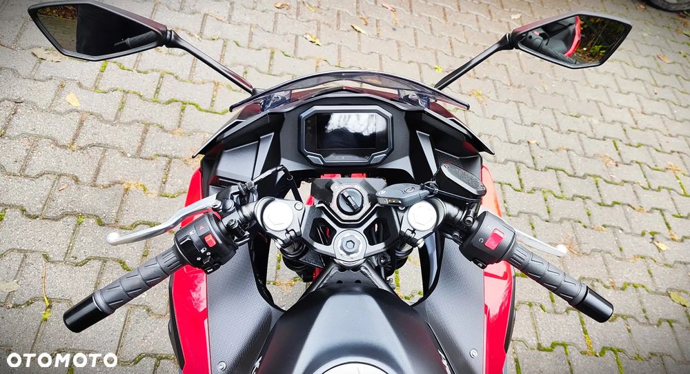 Kawasaki Ninja - 16