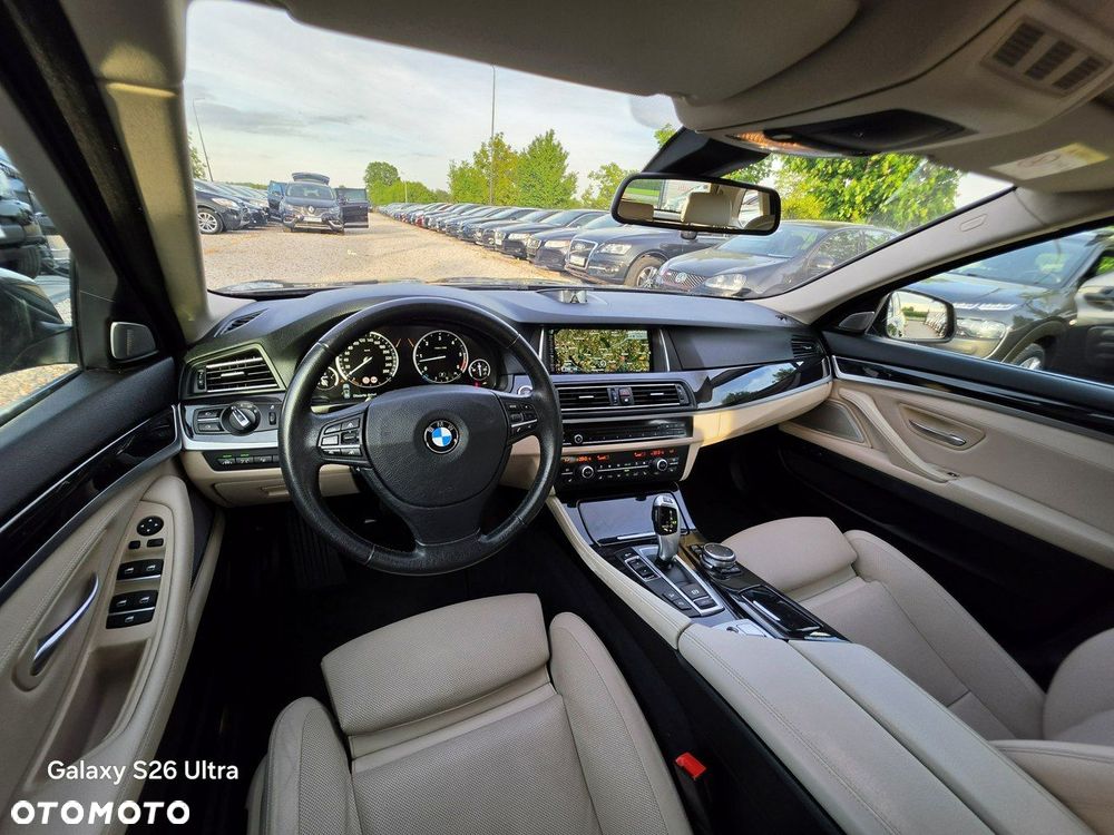 BMW Seria 5 535d xDrive - 33