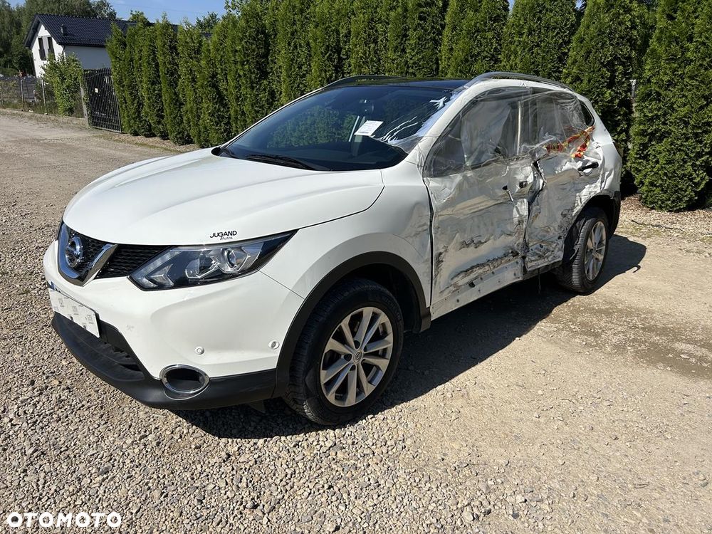 Nissan Qashqai 1.6 DCi 4x4 Tekna - 1