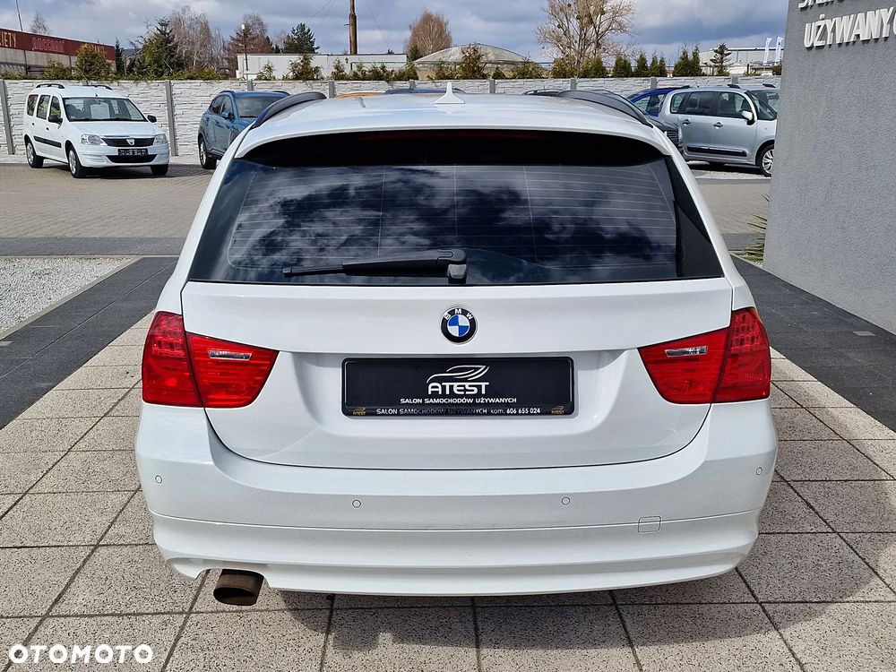 BMW Seria 3 318d DPF Edition Sport - 7