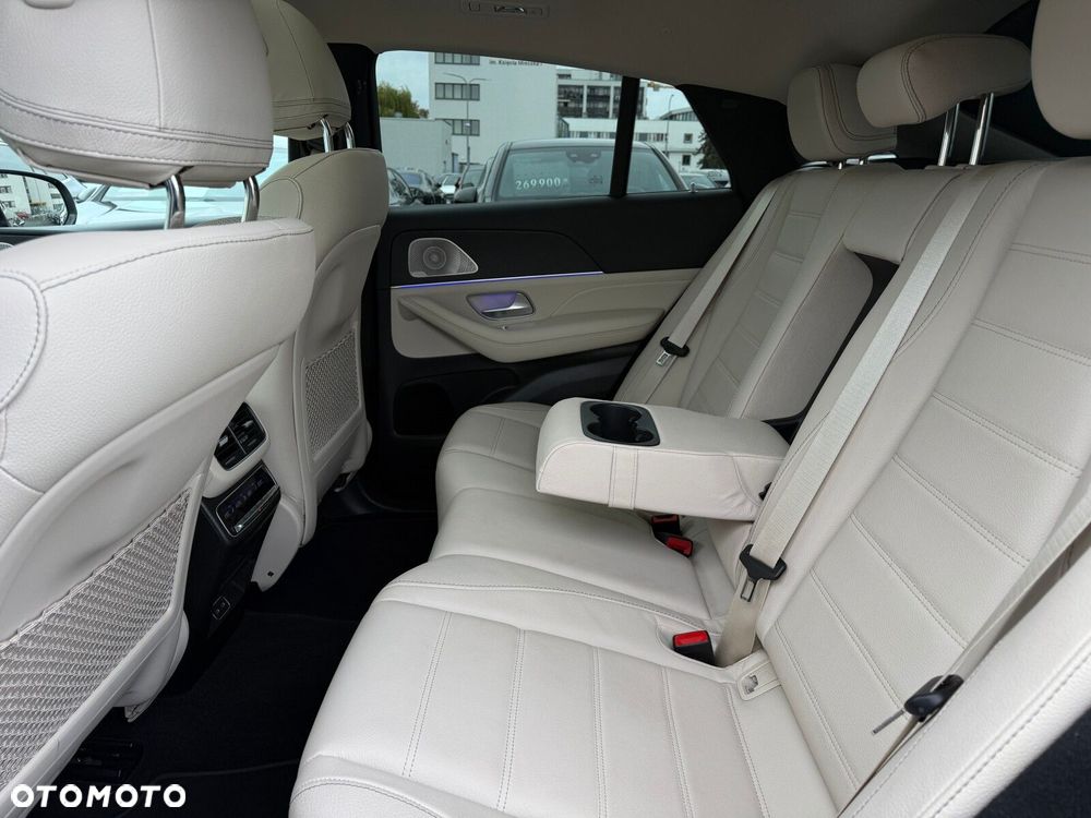 Mercedes-Benz GLE - 31