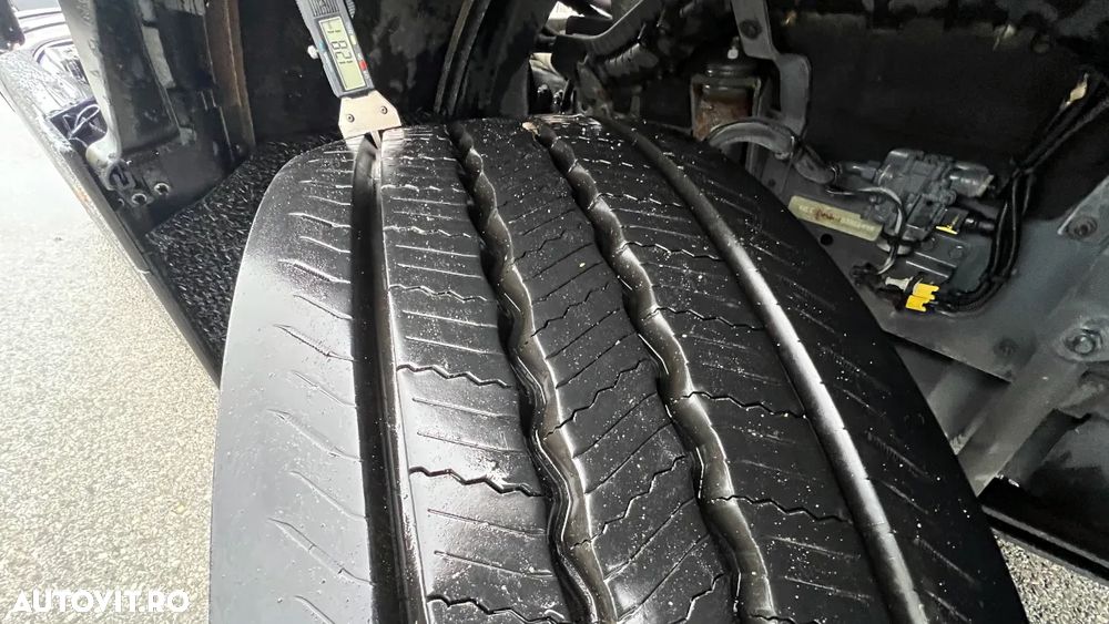 DAF XF 530 FT Space Cab - 12