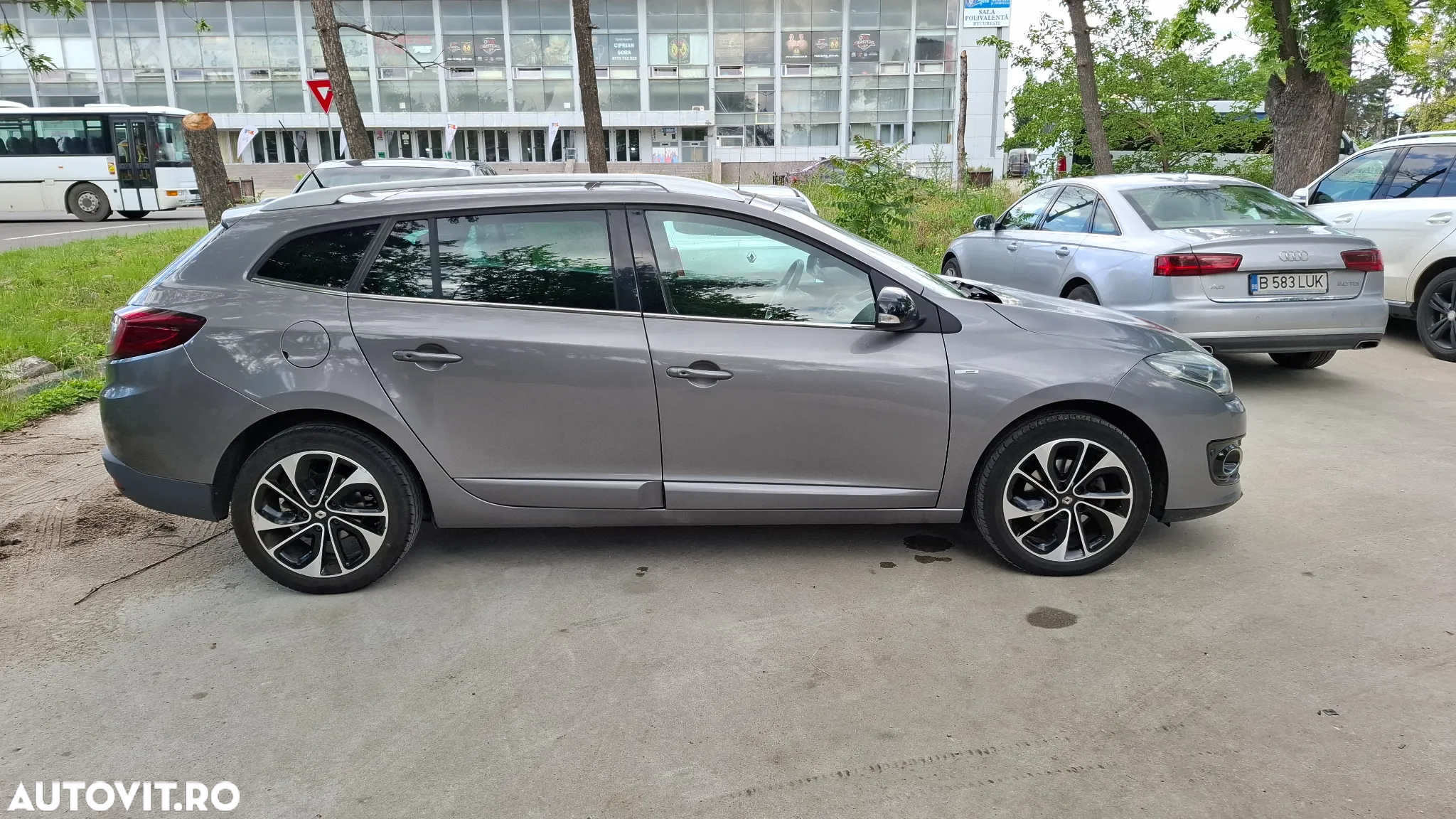 Renault Megane Grandtour ENERGY dCi 110 Start & Stopp Bose Edition - 3