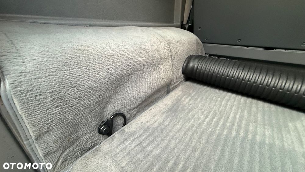 Mercedes-Benz Klasa G 320 Automatik - 32