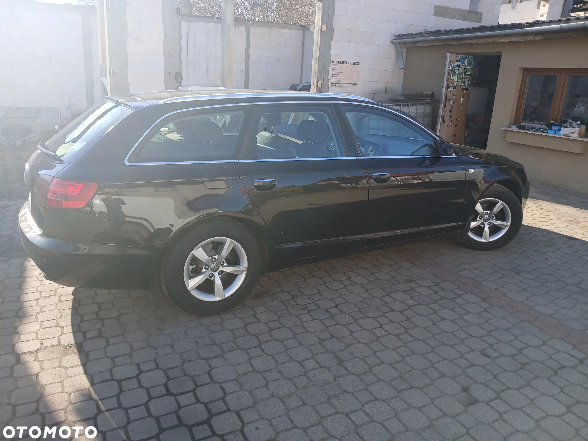Audi A6 - 12
