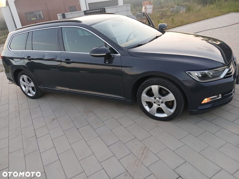 Volkswagen Passat 2.0 TDI (BlueMotion Technology) Comfortline - 12
