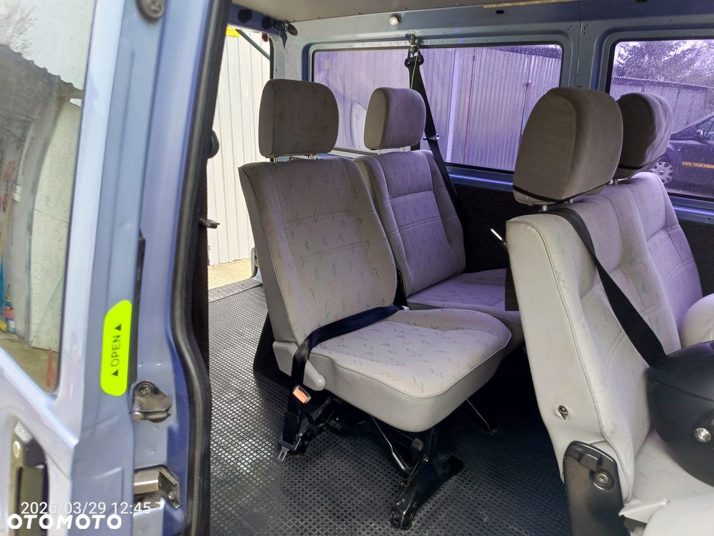 Volkswagen Transporter Standard - 11